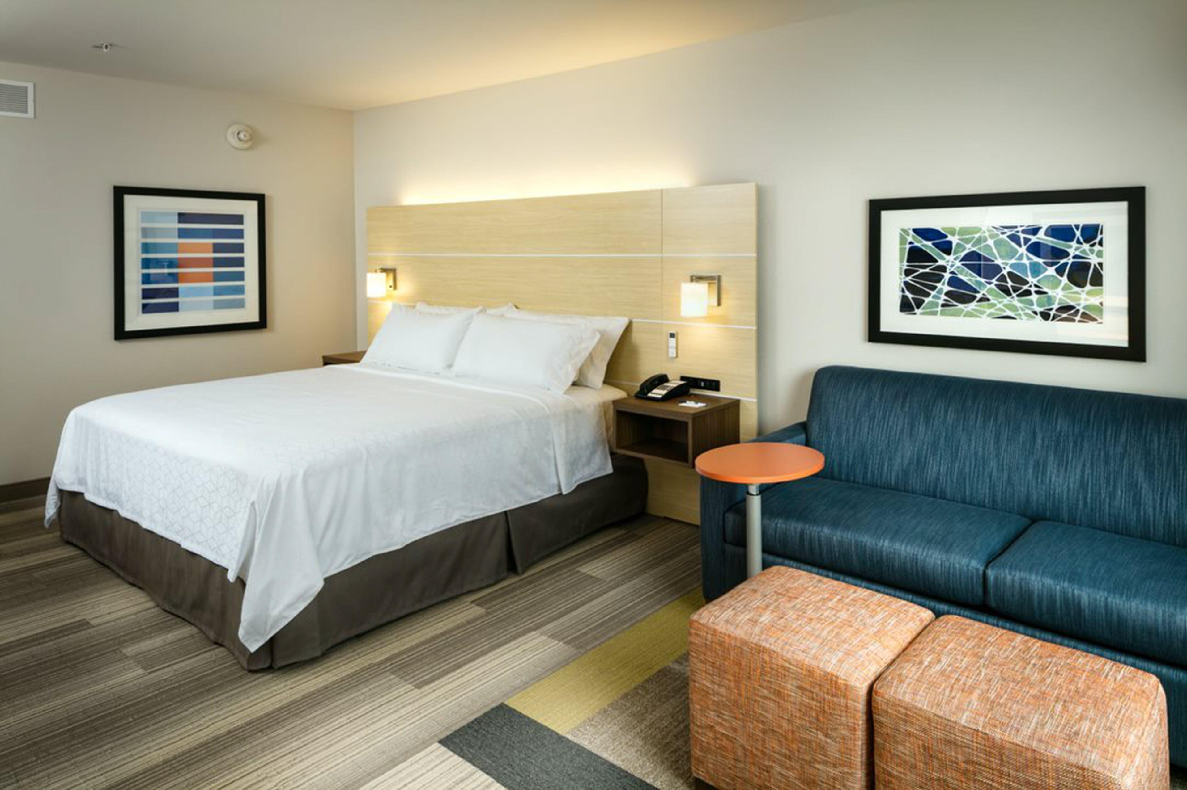 Holiday Inn Express & Suites - Medford By Ihg Exteriér fotografie