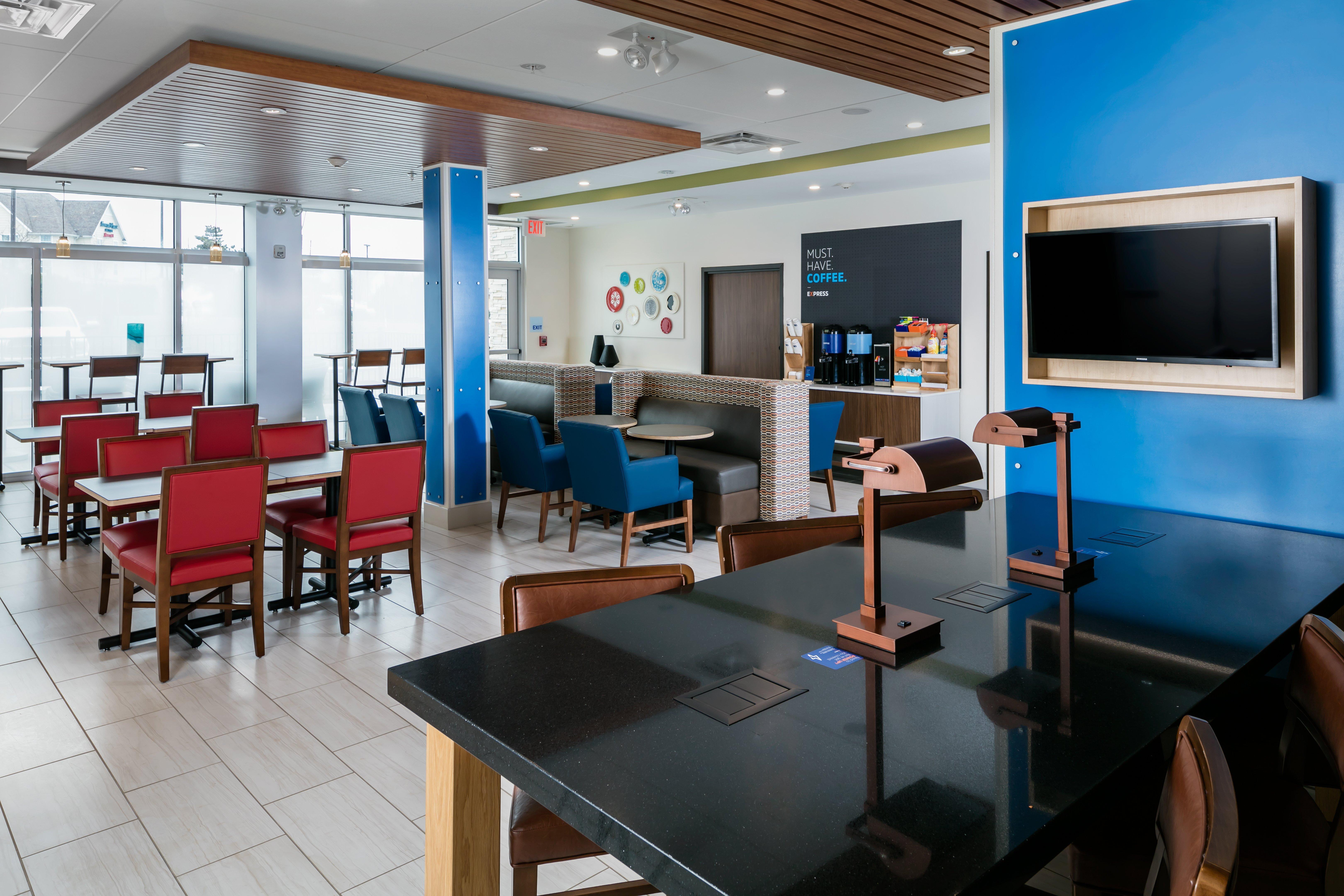 Holiday Inn Express & Suites - Medford By Ihg Exteriér fotografie