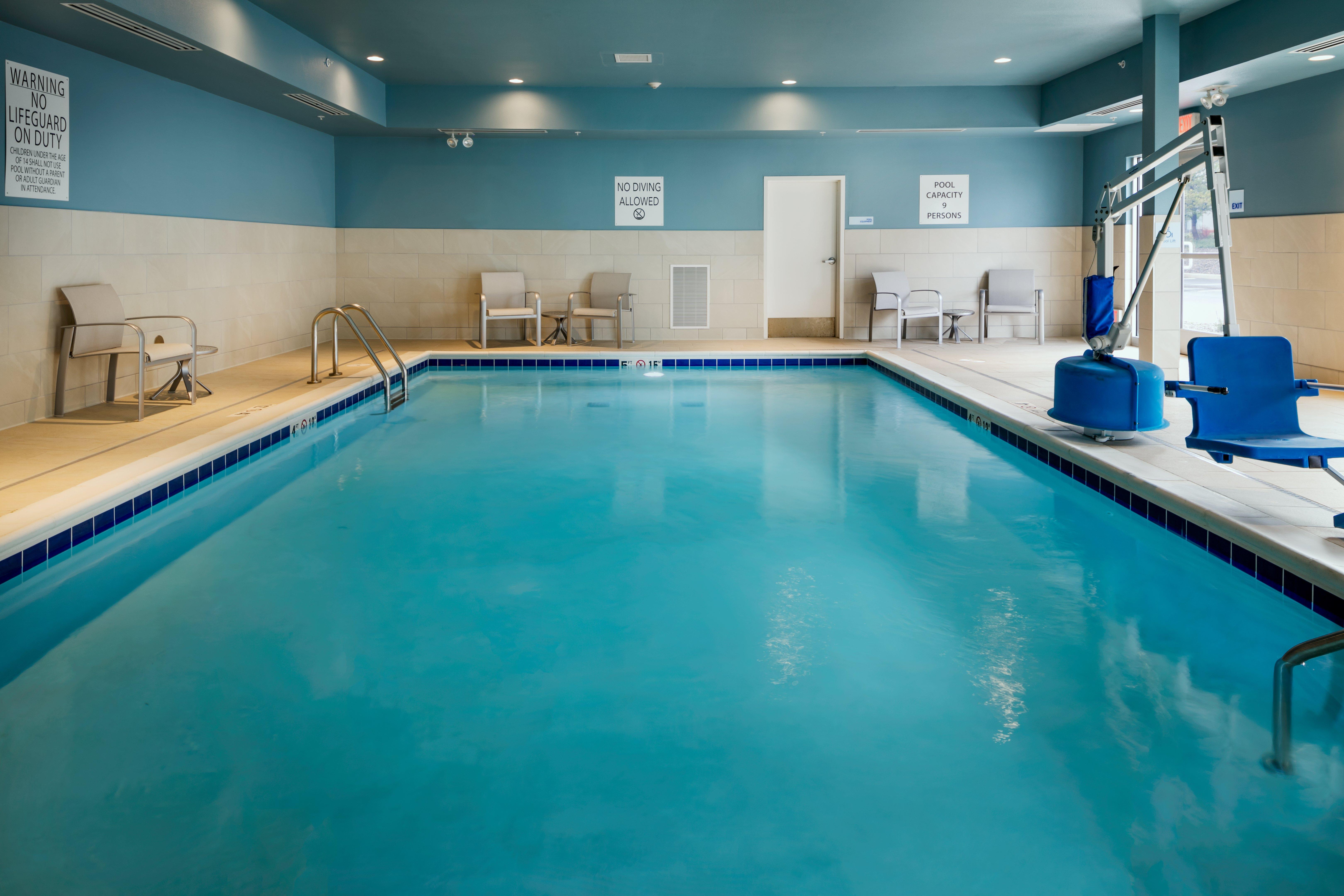 Holiday Inn Express & Suites - Medford By Ihg Exteriér fotografie