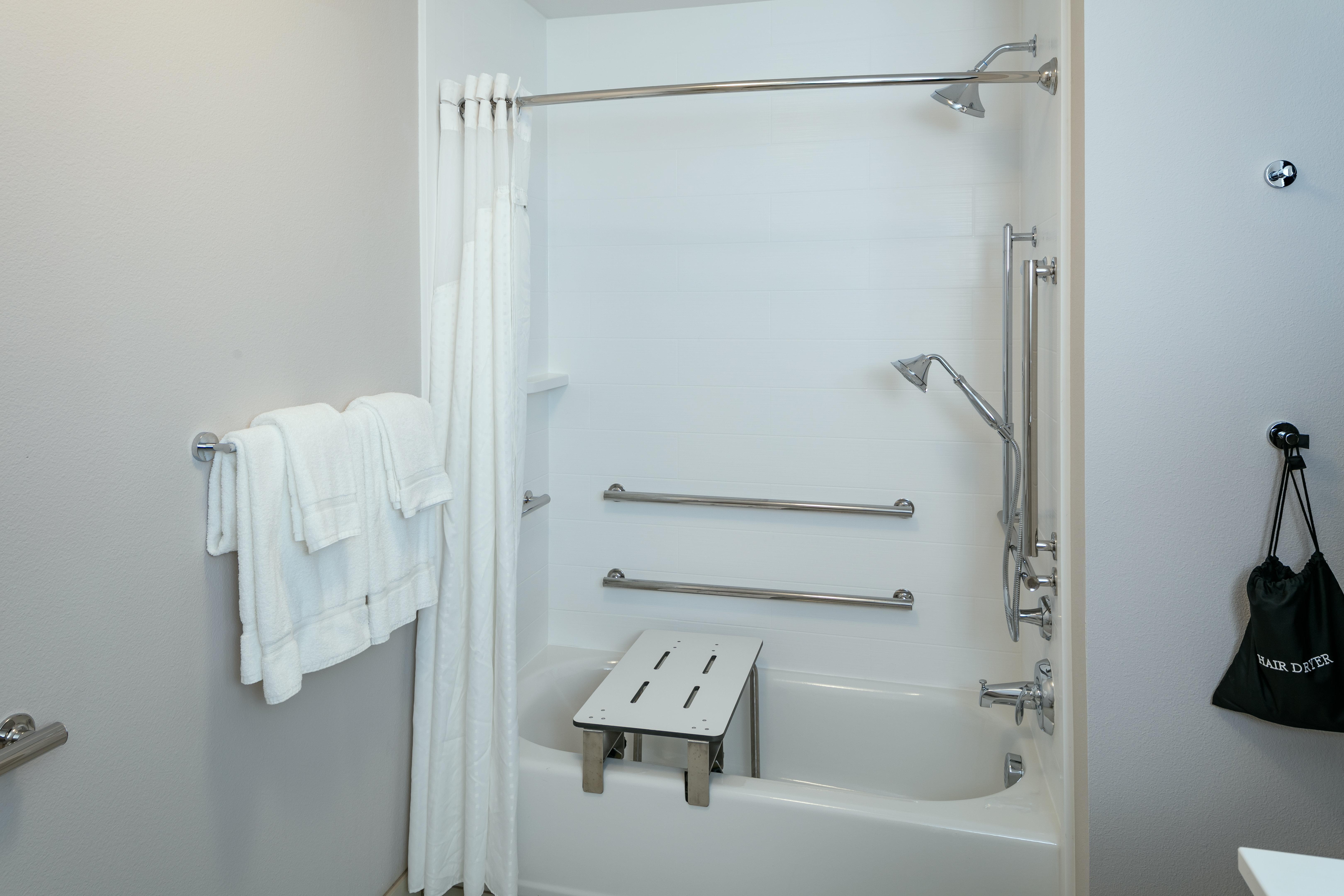 Holiday Inn Express & Suites - Medford By Ihg Exteriér fotografie